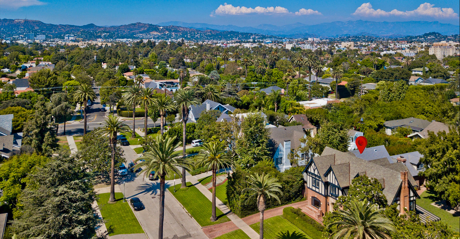 Anne Loveland, Realtor Loveland Carr Group Hancock Park Real Estate Agents